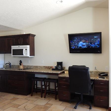 Winterton Suites Уиллистон Экстерьер фото