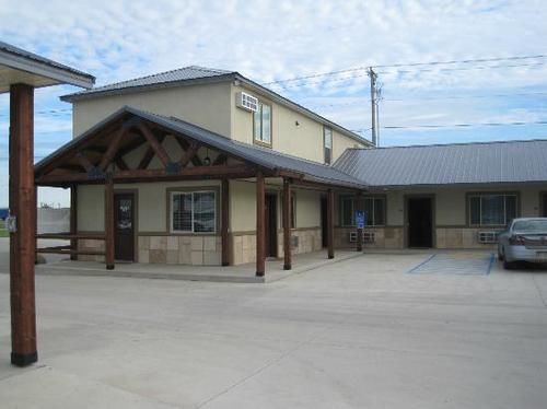 Winterton Suites Уиллистон Экстерьер фото
