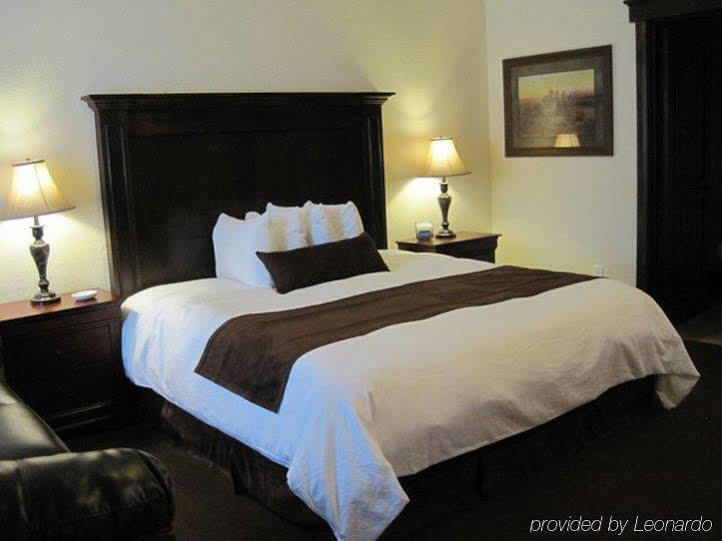 Winterton Suites Уиллистон Экстерьер фото